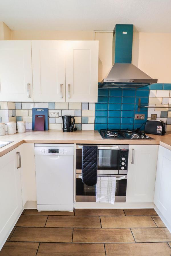 Spacious 1 Bed Flat-Free Parking Hillingdon Exteriér fotografie