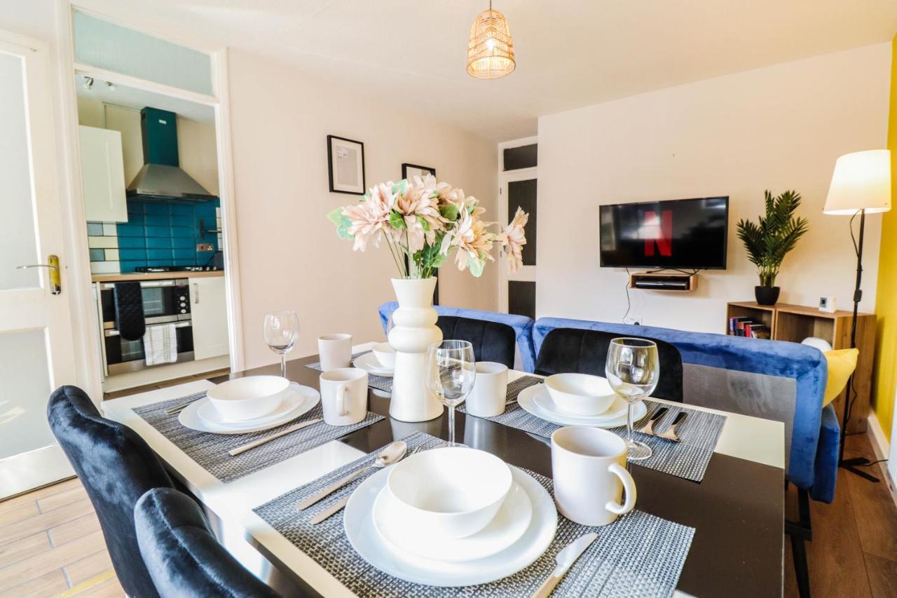Spacious 1 Bed Flat-Free Parking Hillingdon Exteriér fotografie